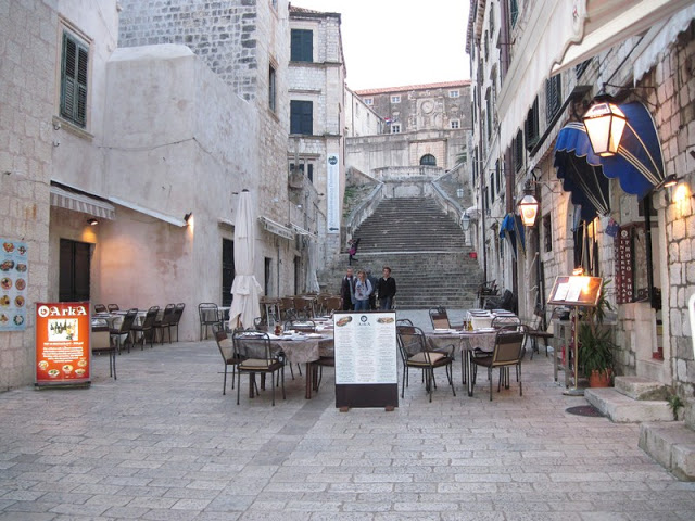 Dubrovnik Jesuit Kilisesi ve Jesuit Merdivenleri