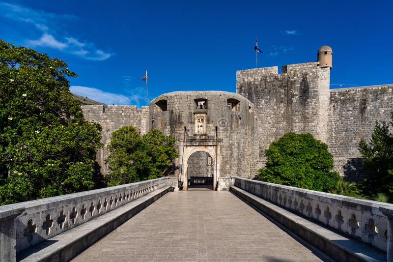 Dubrovnik Şehir Kapıları