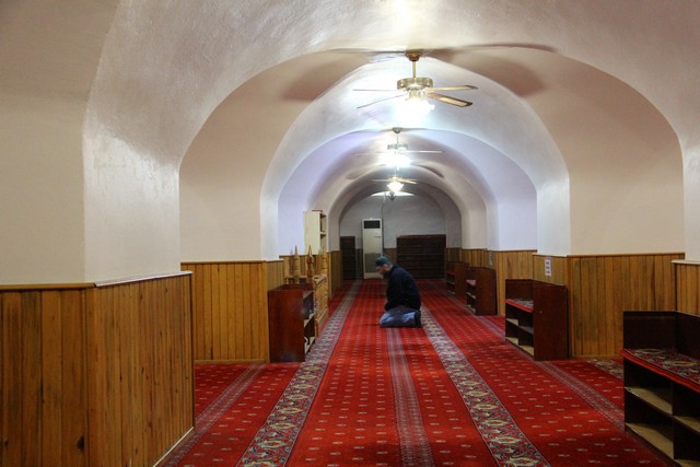Karaköy Yeraltı Camii